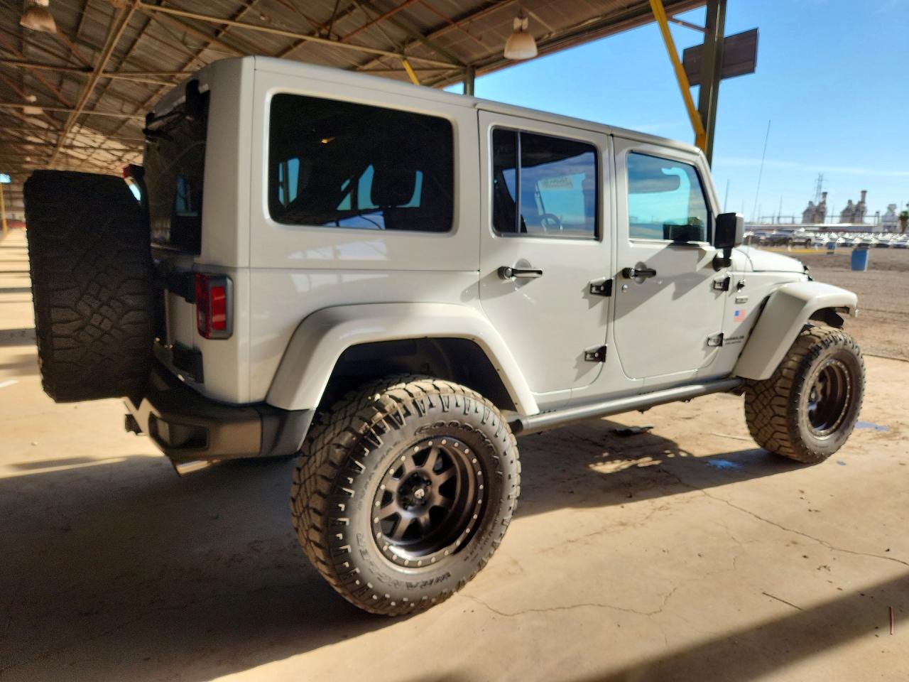 2016 JEEP WRANGLER UNLIMITED SAHARA photo 5