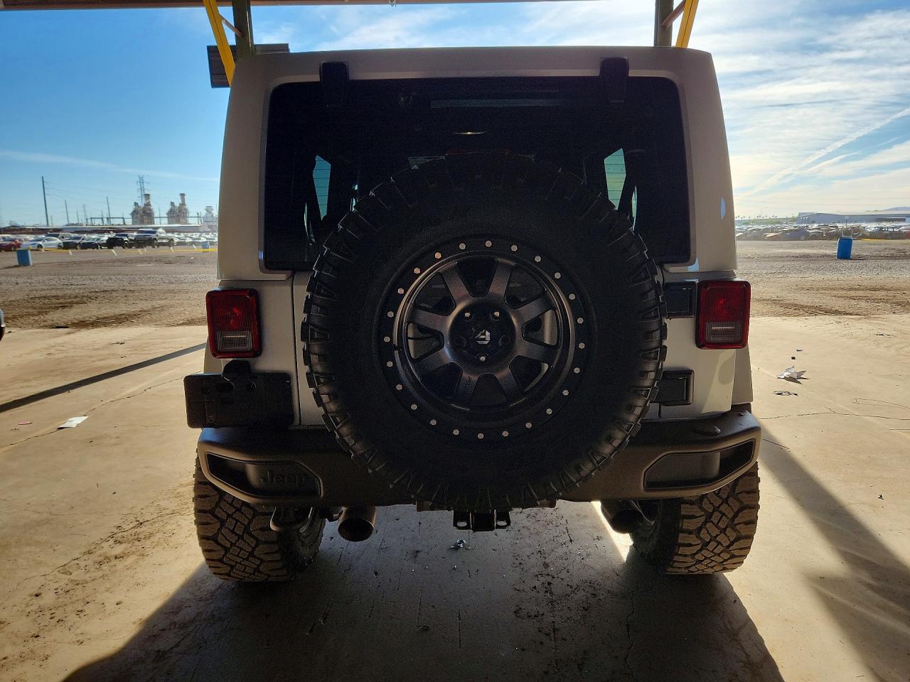 2016 JEEP WRANGLER UNLIMITED SAHARA photo 11