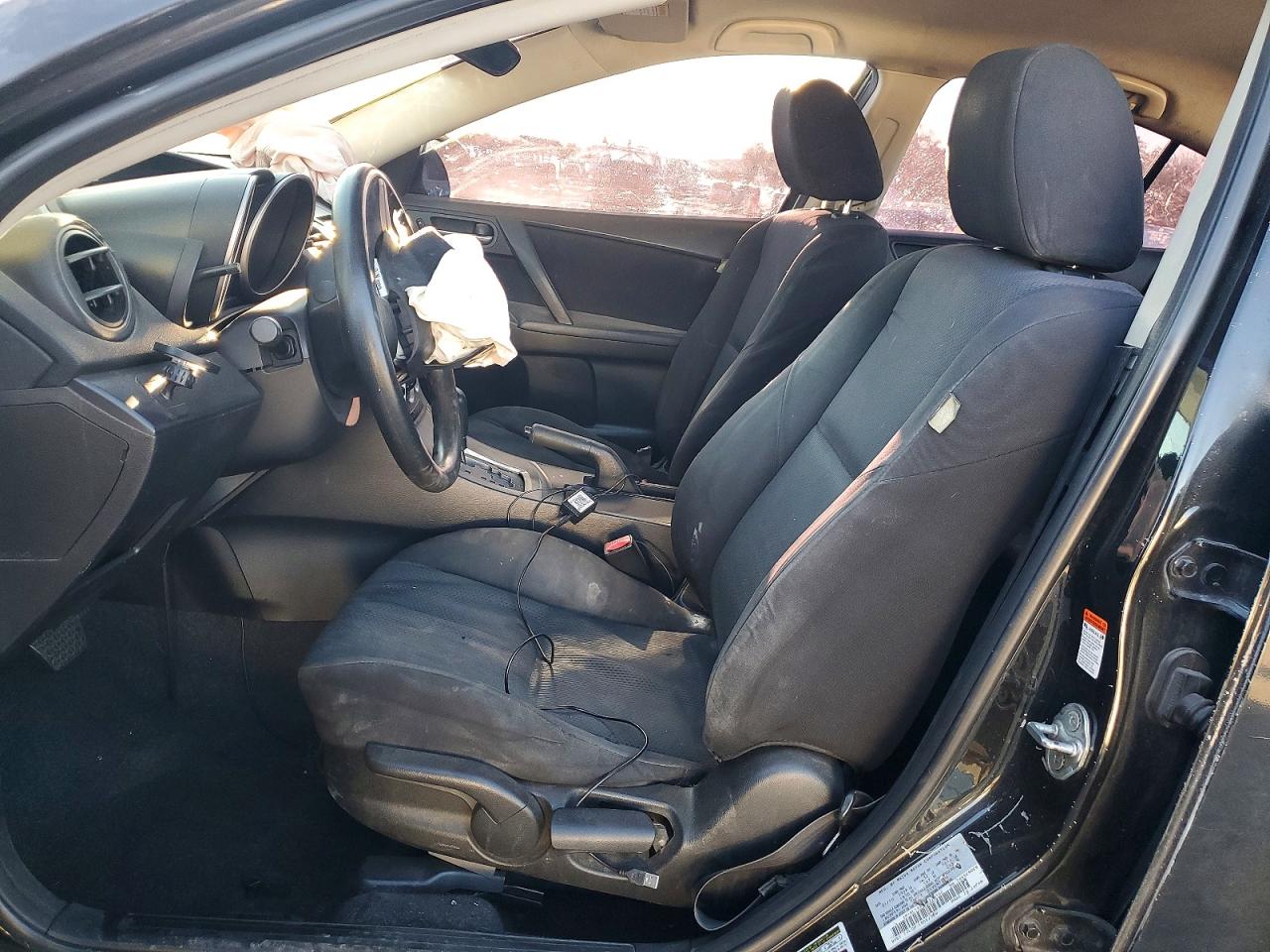 2010 MAZDA 3 photo 13