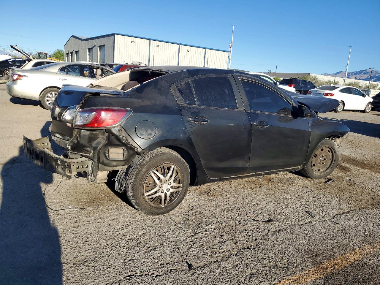 2010 MAZDA 3 photo 5