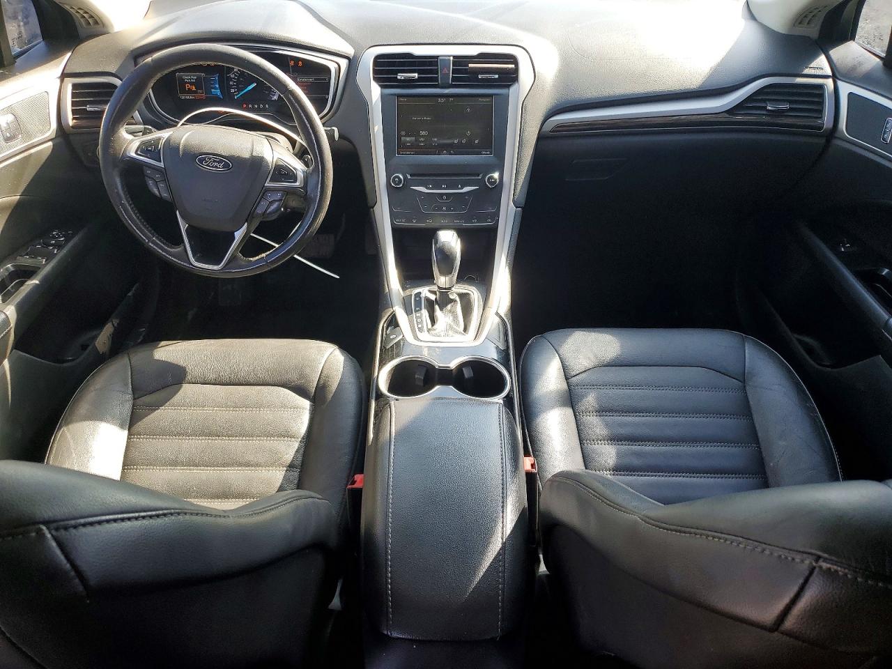 2015 FORD FUSION SE photo 22