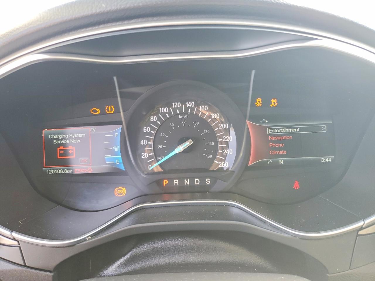 2015 FORD FUSION SE photo 25