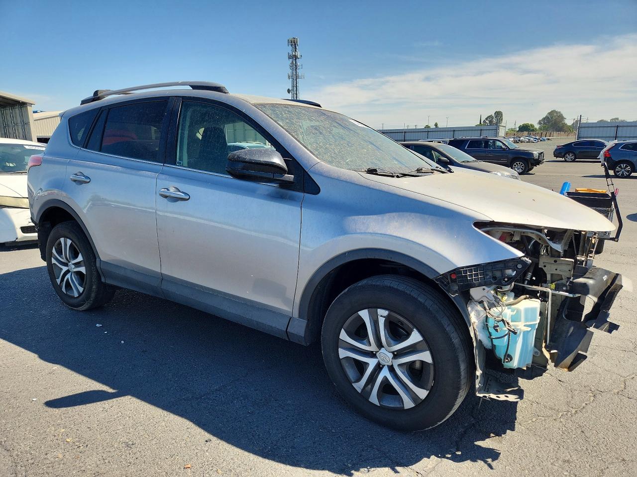 2017 TOYOTA RAV4 LE photo 7
