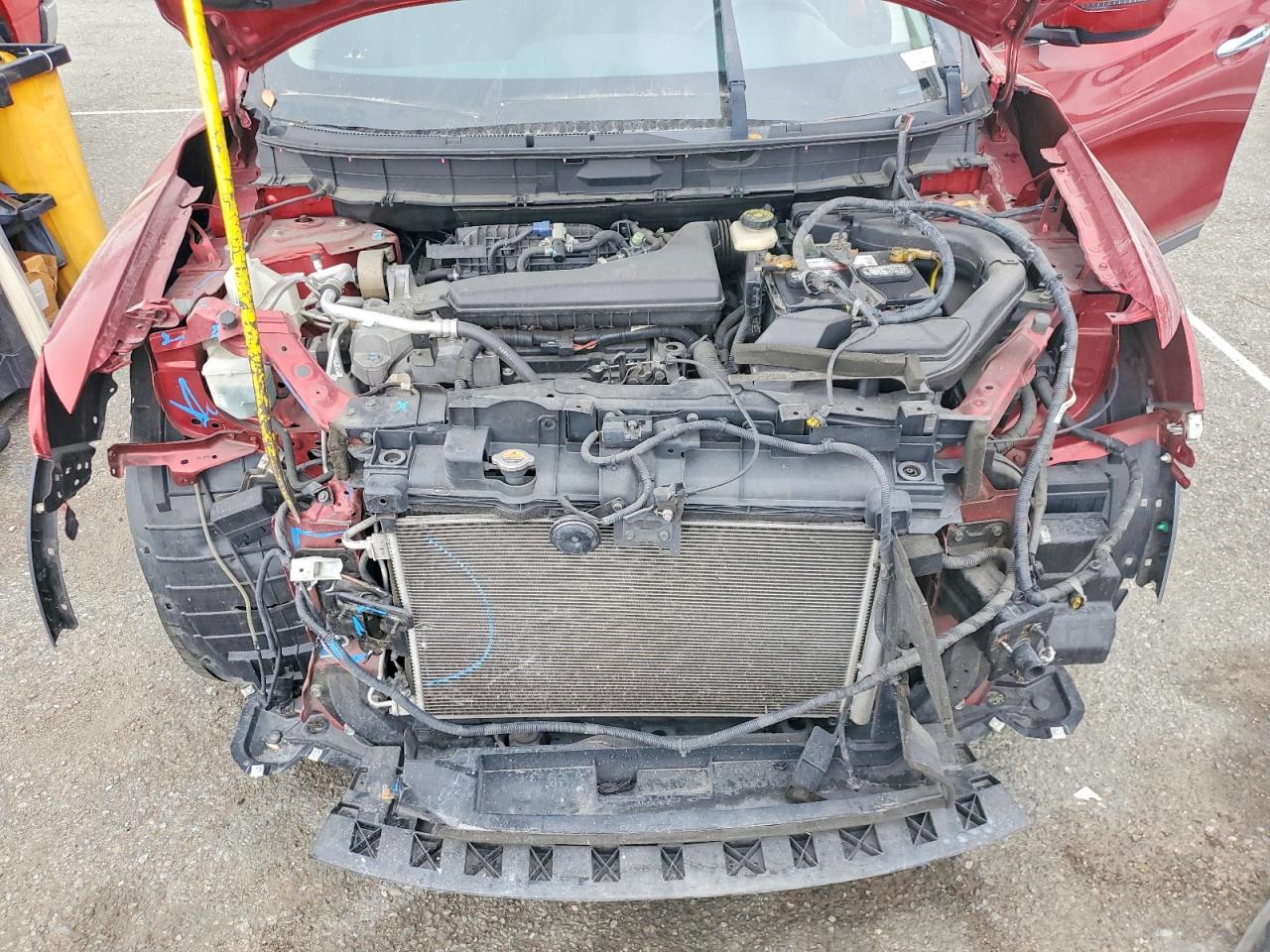 2016 NISSAN ROGUE SV photo 31