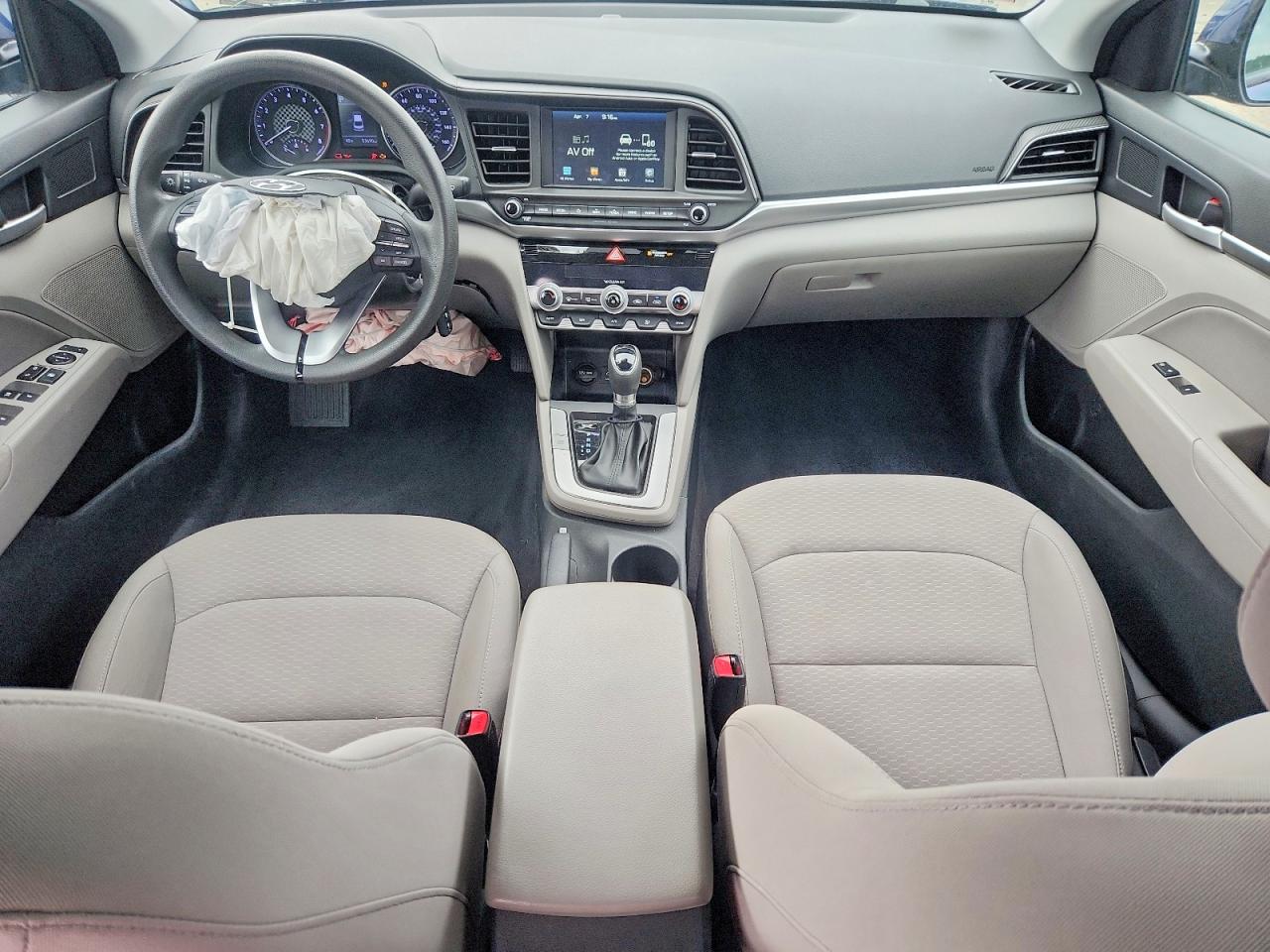 2020 HYUNDAI ELANTRA SEL photo 15
