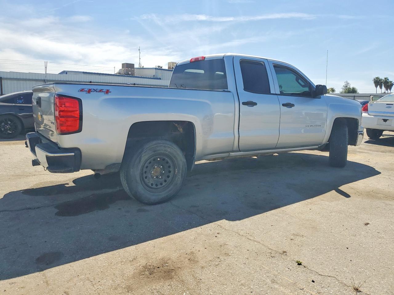 2014 CHEVROLET SILVERADO K1500 LT photo 3