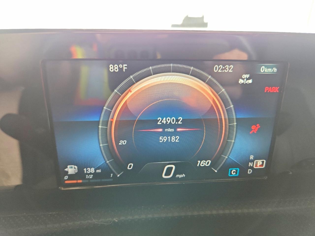 2022 MERCEDES-BENZ CLA 250 photo 9