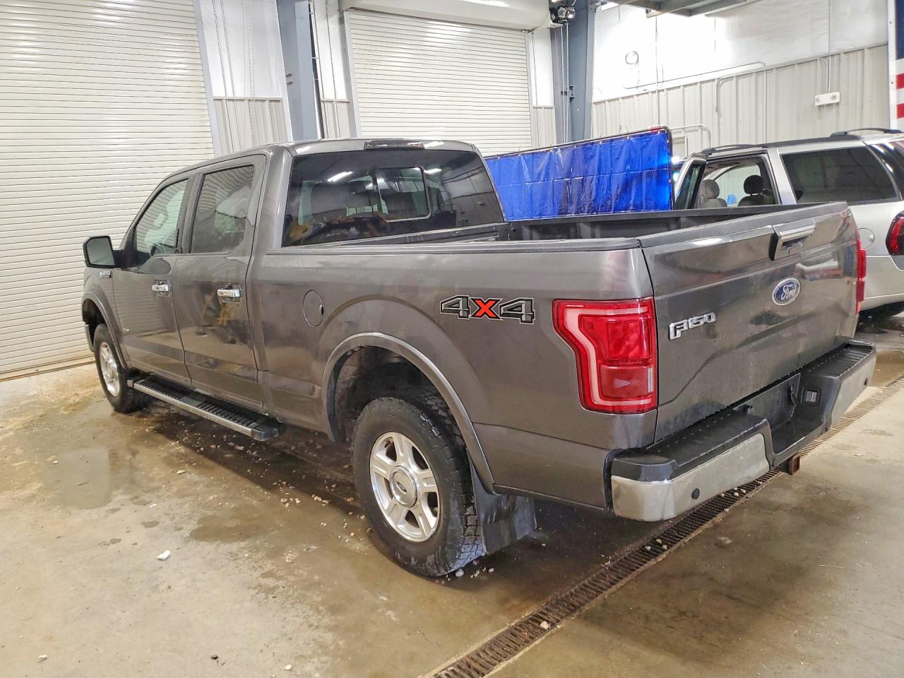 2017 FORD F150 SUPERCREW photo 2