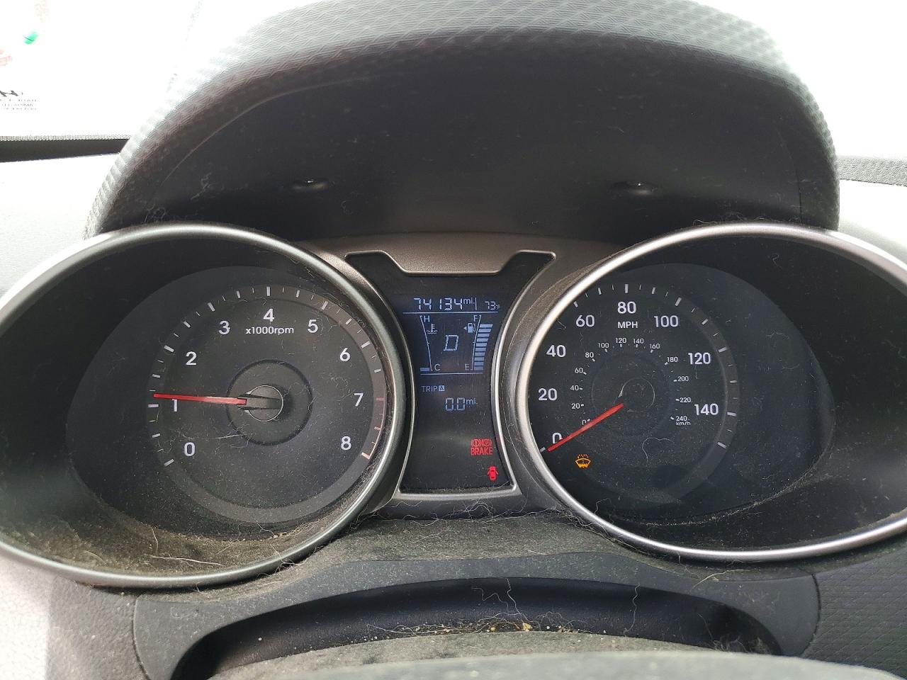 2016 HYUNDAI VELOSTER BASE photo 25