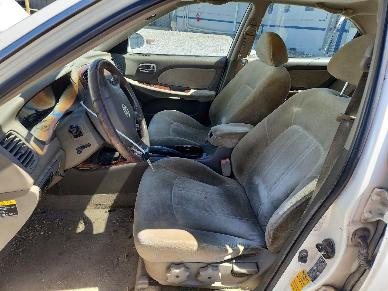 2005 HYUNDAI SONATA GLS photo 13