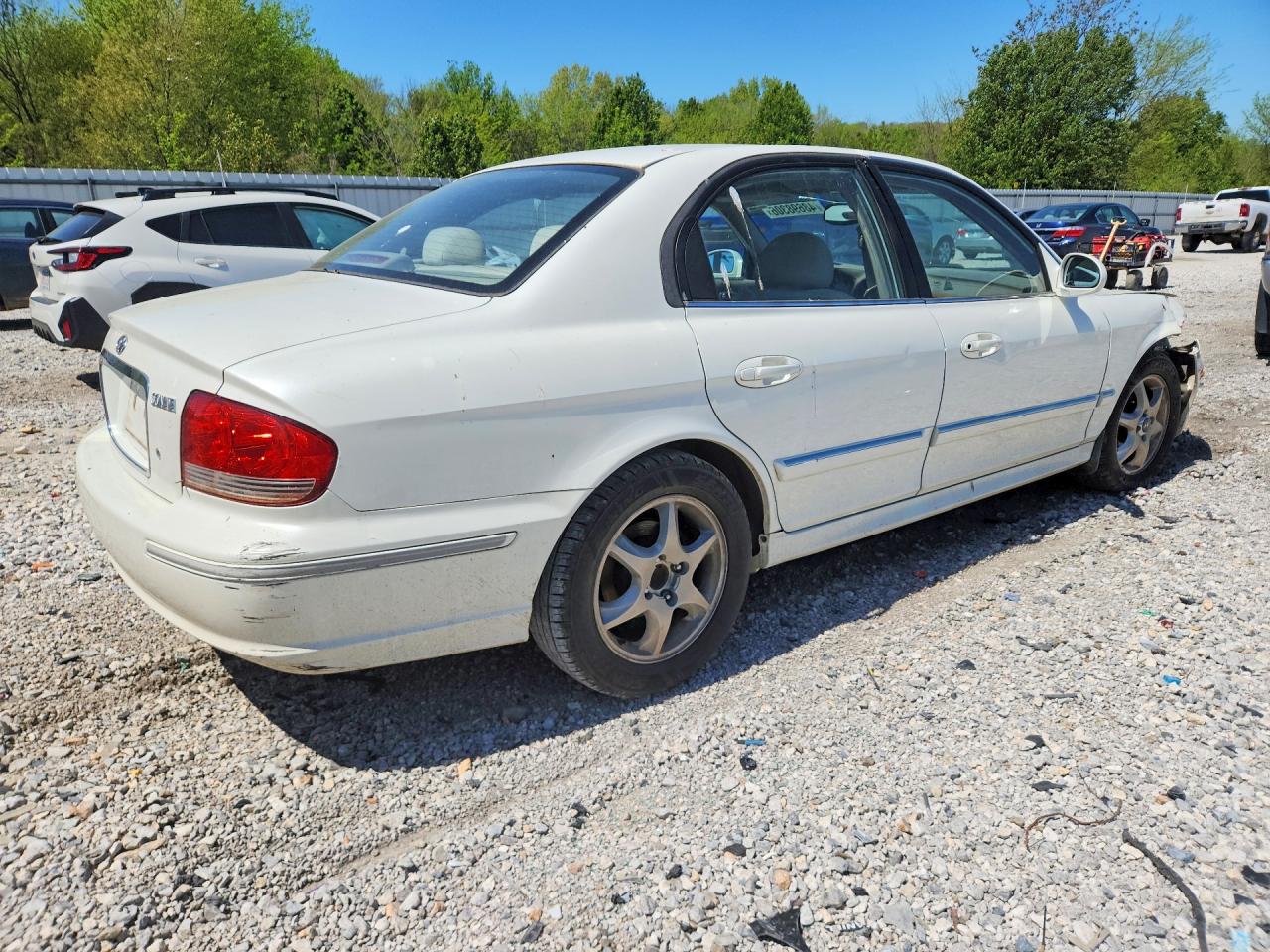 2005 HYUNDAI SONATA GLS photo 5