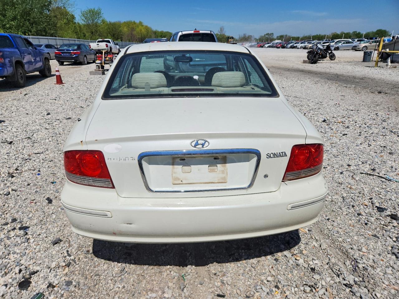 2005 HYUNDAI SONATA GLS photo 11