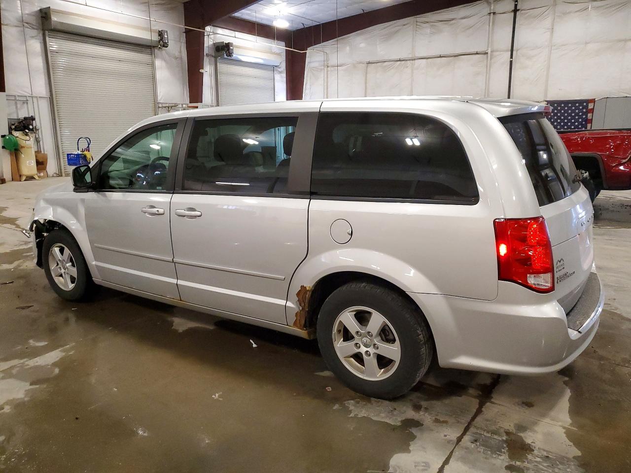 2012 DODGE GRAND CARAVAN SXT photo 4