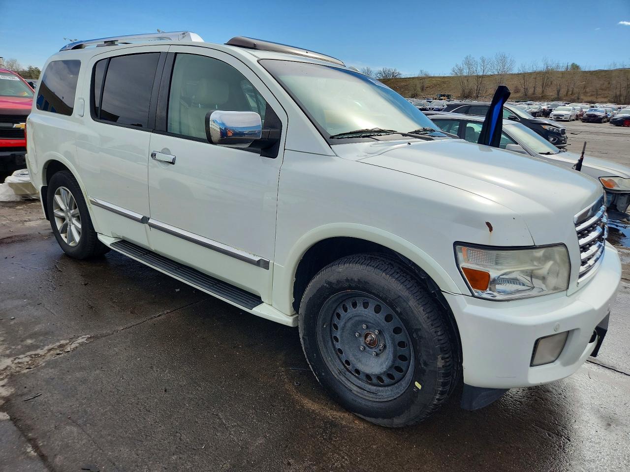 2010 INFINITI QX56 BASE photo 7