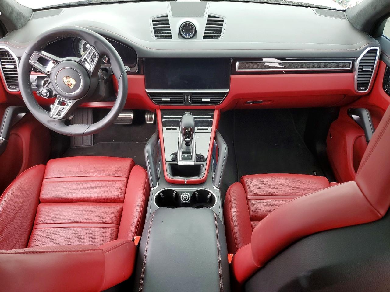 2023 PORSCHE CAYENNE TURBO S E-HYBRID photo 8