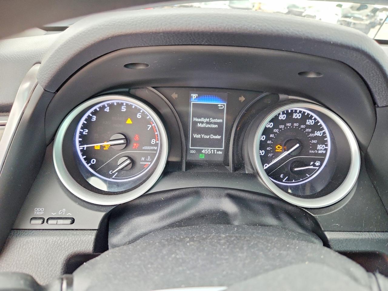2022 TOYOTA CAMRY LE photo 17
