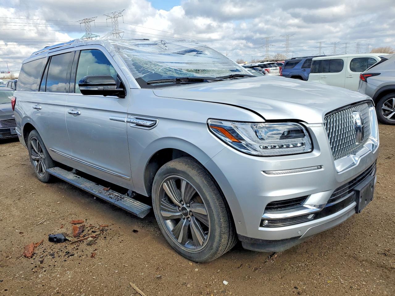 2019 LINCOLN NAVIGATOR RESERVE photo 7