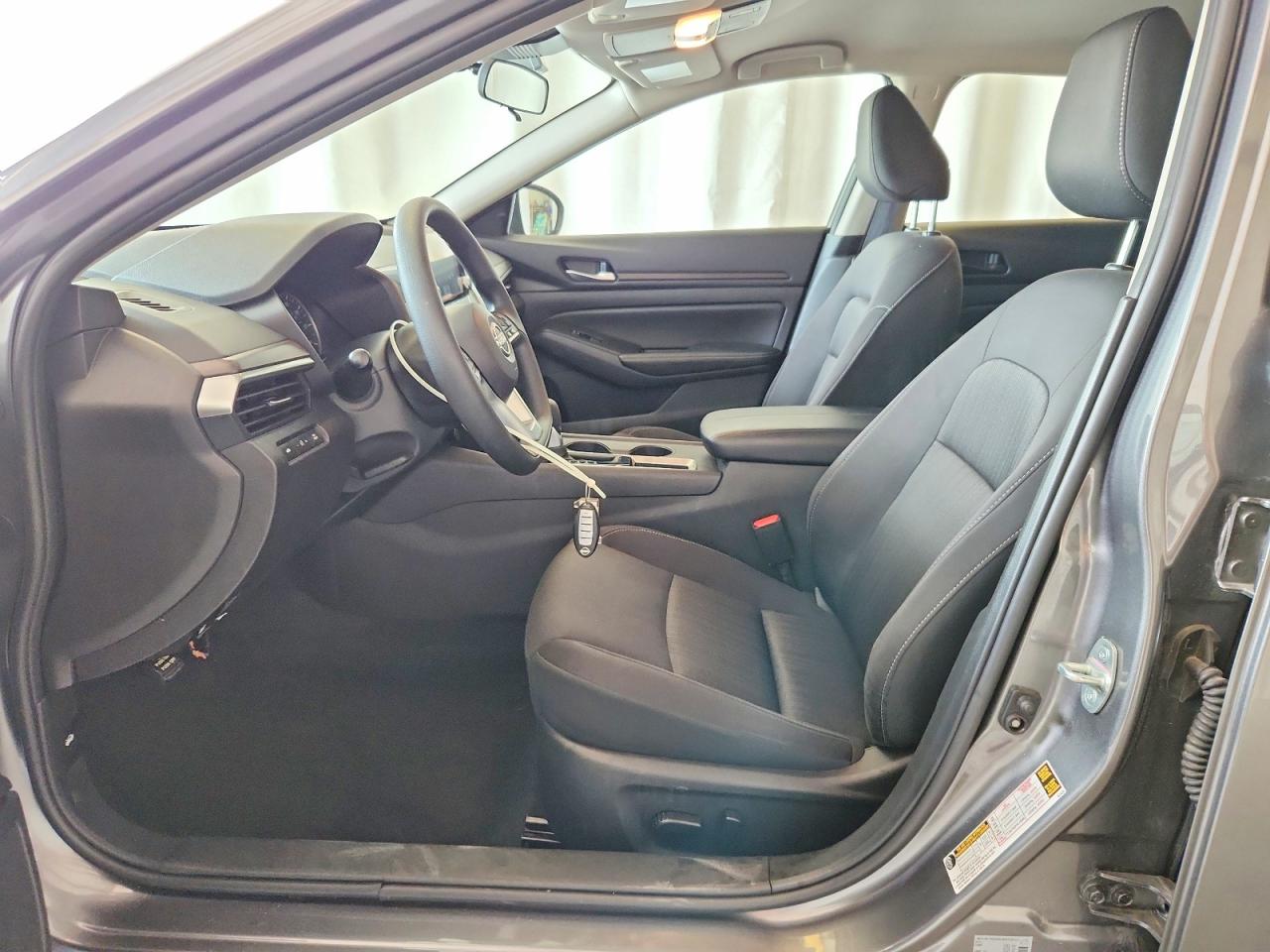 2025 NISSAN ALTIMA 2.5 SV photo 13