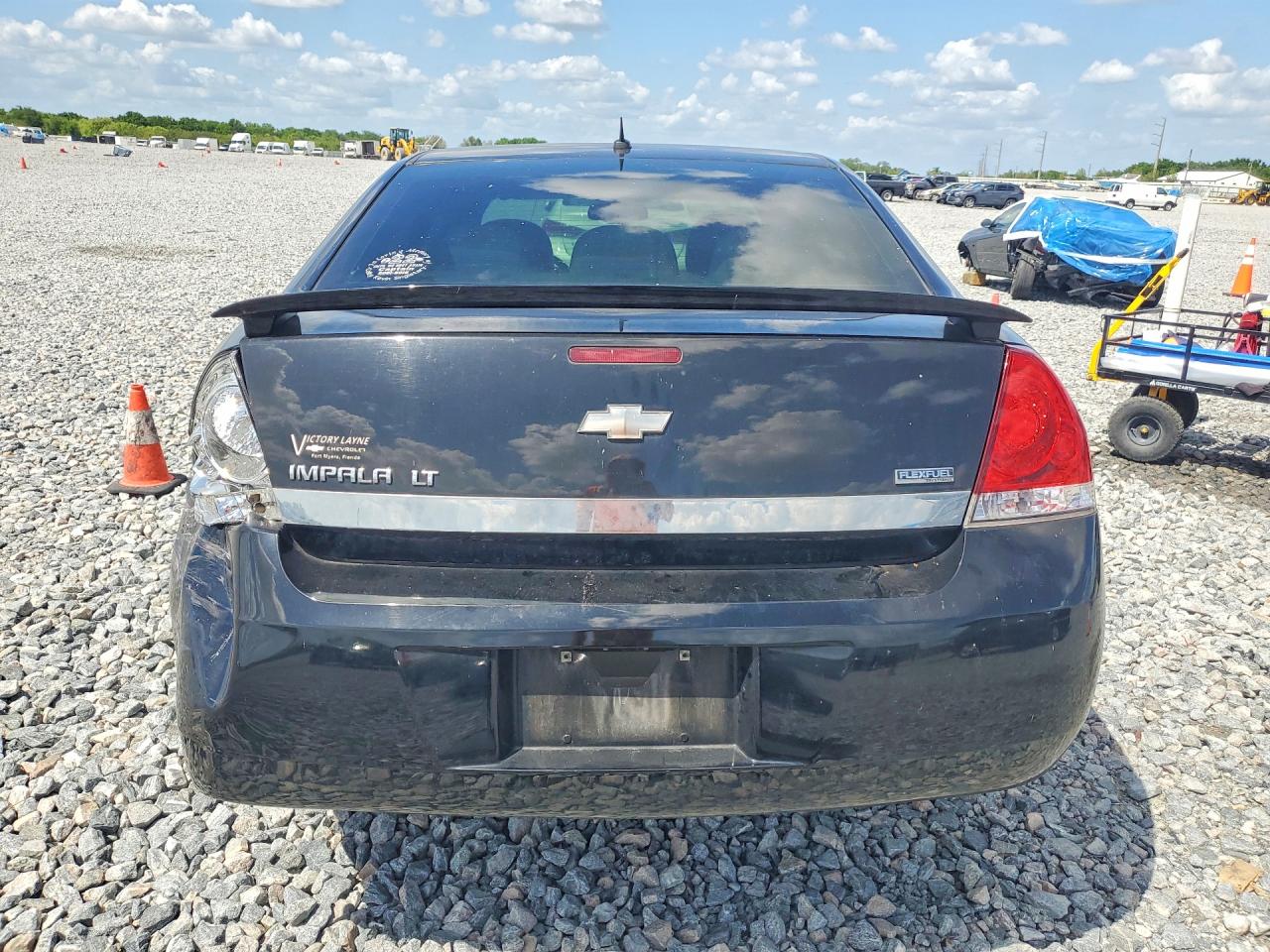 2011 CHEVROLET IMPALA LT photo 16