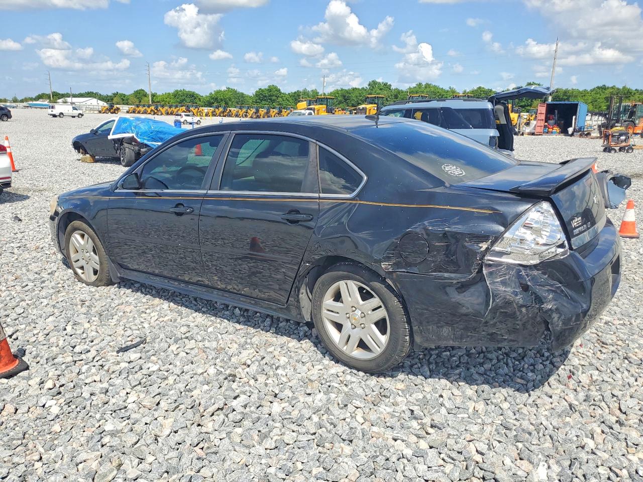 2011 CHEVROLET IMPALA LT photo 4
