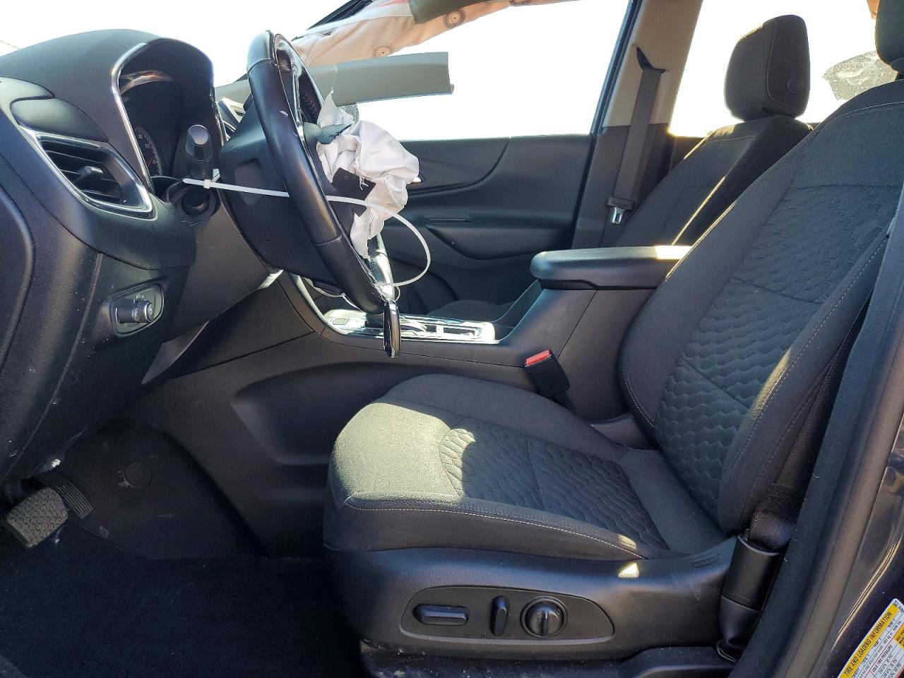 2018 CHEVROLET EQUINOX LT photo 13