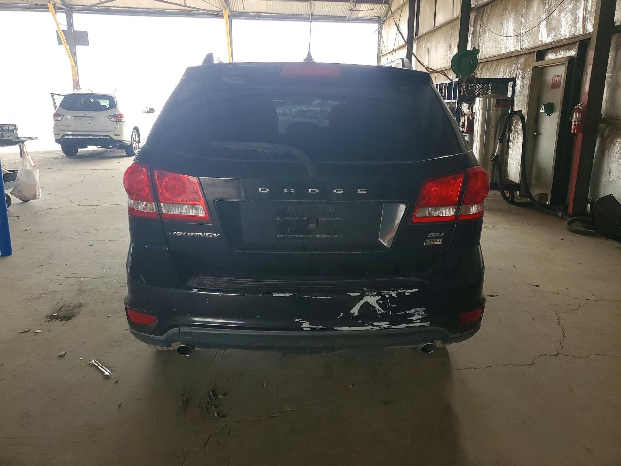 2017 DODGE JOURNEY SXT photo 6
