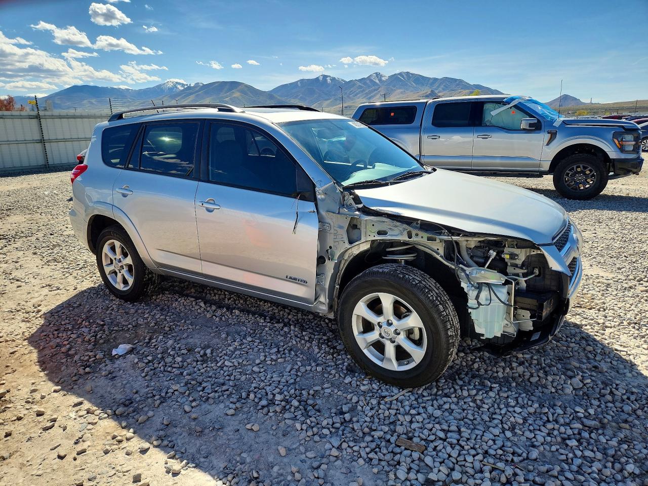 2009 TOYOTA RAV4 LIMITED photo 4