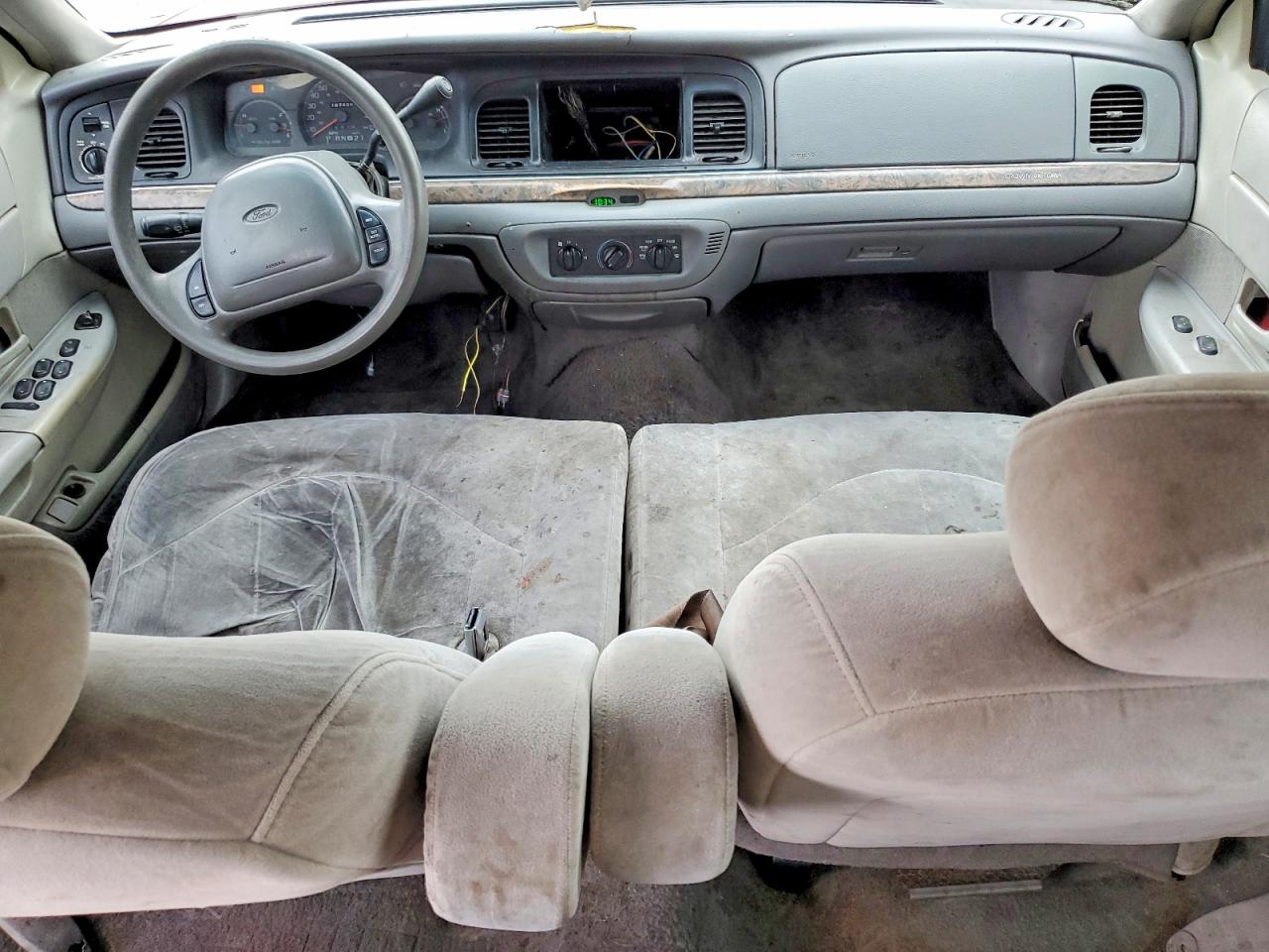1999 FORD CROWN VICTORIA photo 8