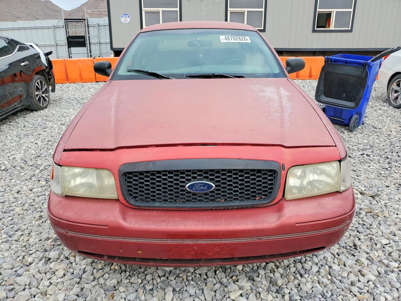 1999 FORD CROWN VICTORIA photo 5