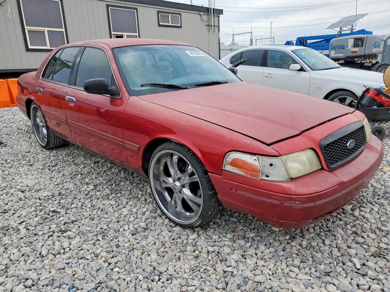 1999 FORD CROWN VICTORIA photo 4
