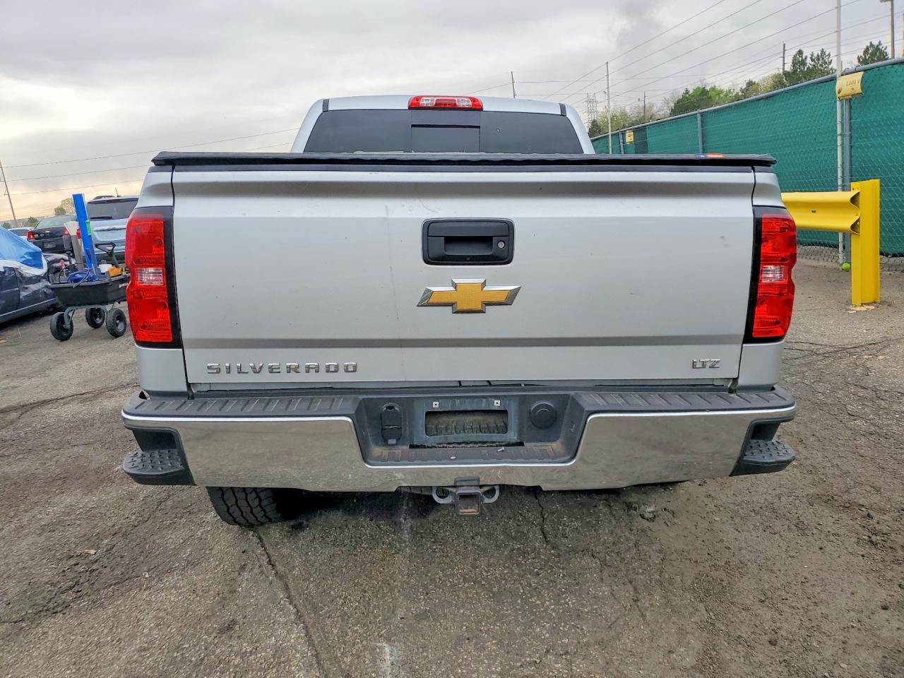 2015 CHEVROLET SILVERADO K1500 LTZ photo 11
