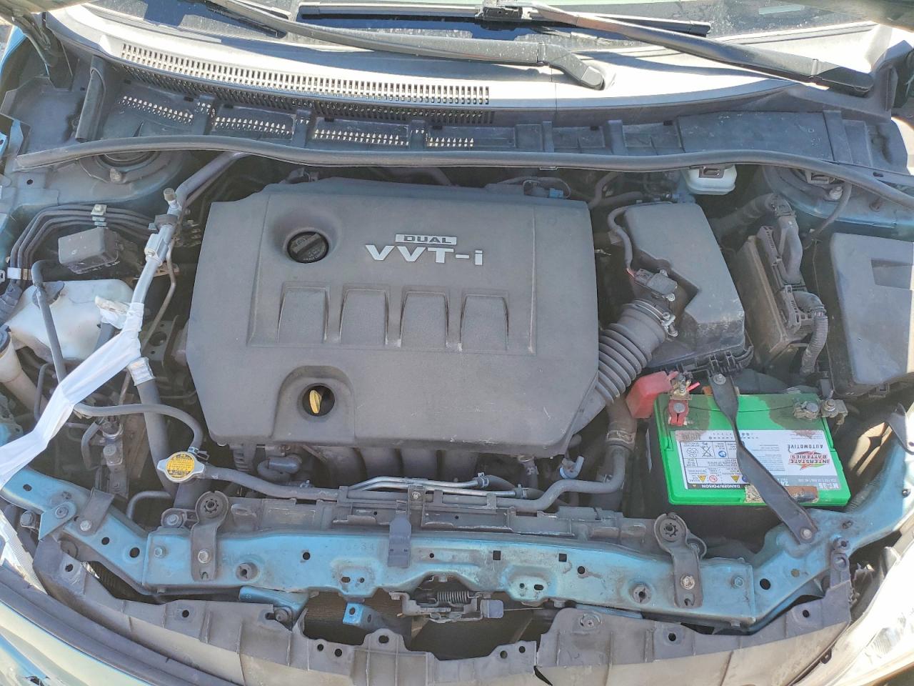 2010 TOYOTA COROLLA LE photo 21