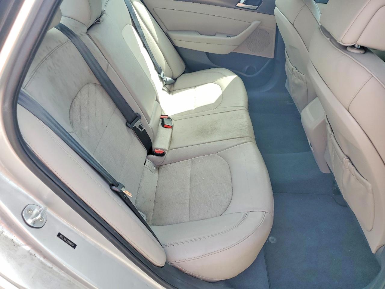 2017 HYUNDAI SONATA SPORT photo 19