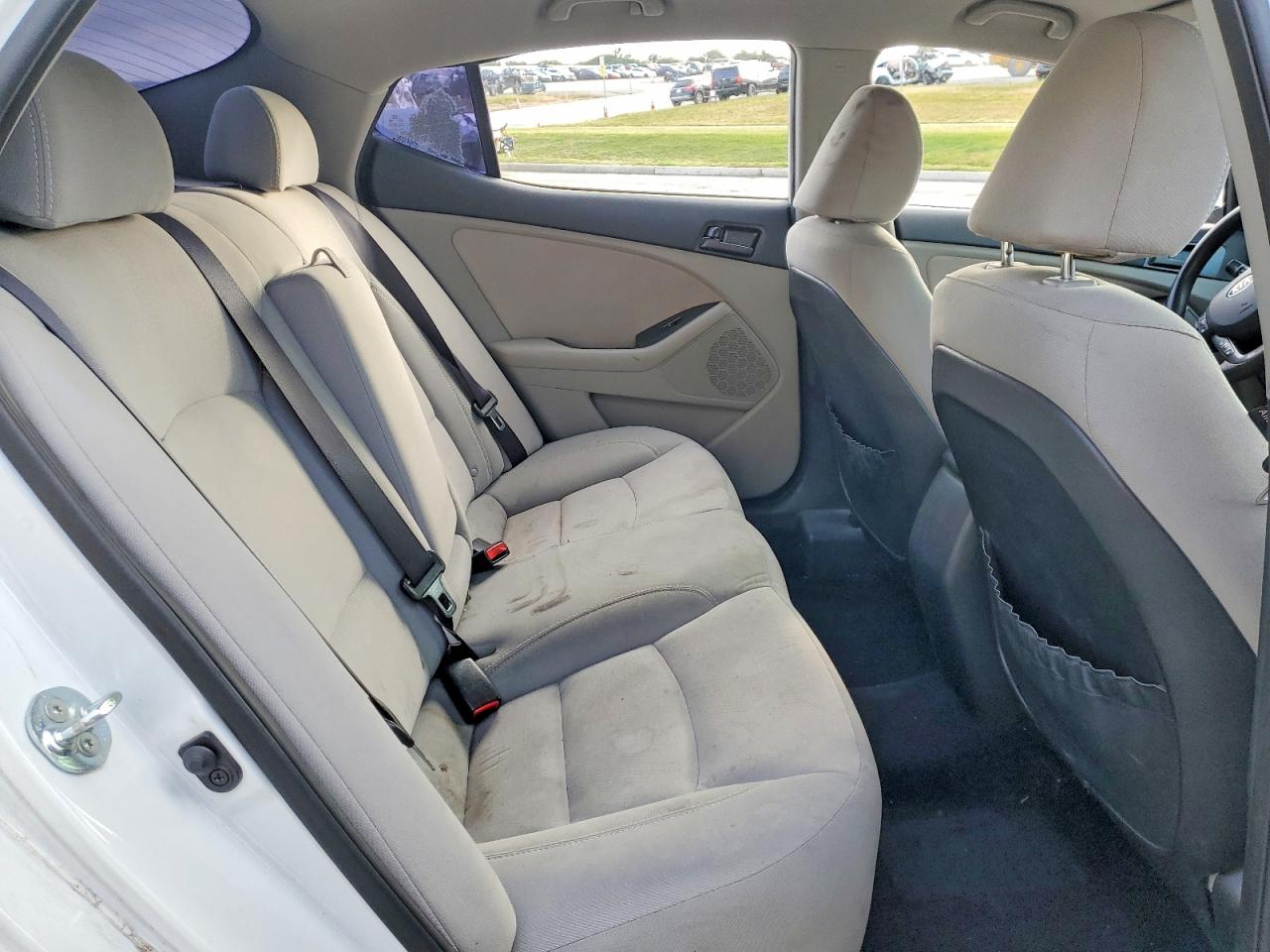 2012 KIA OPTIMA LX photo 28