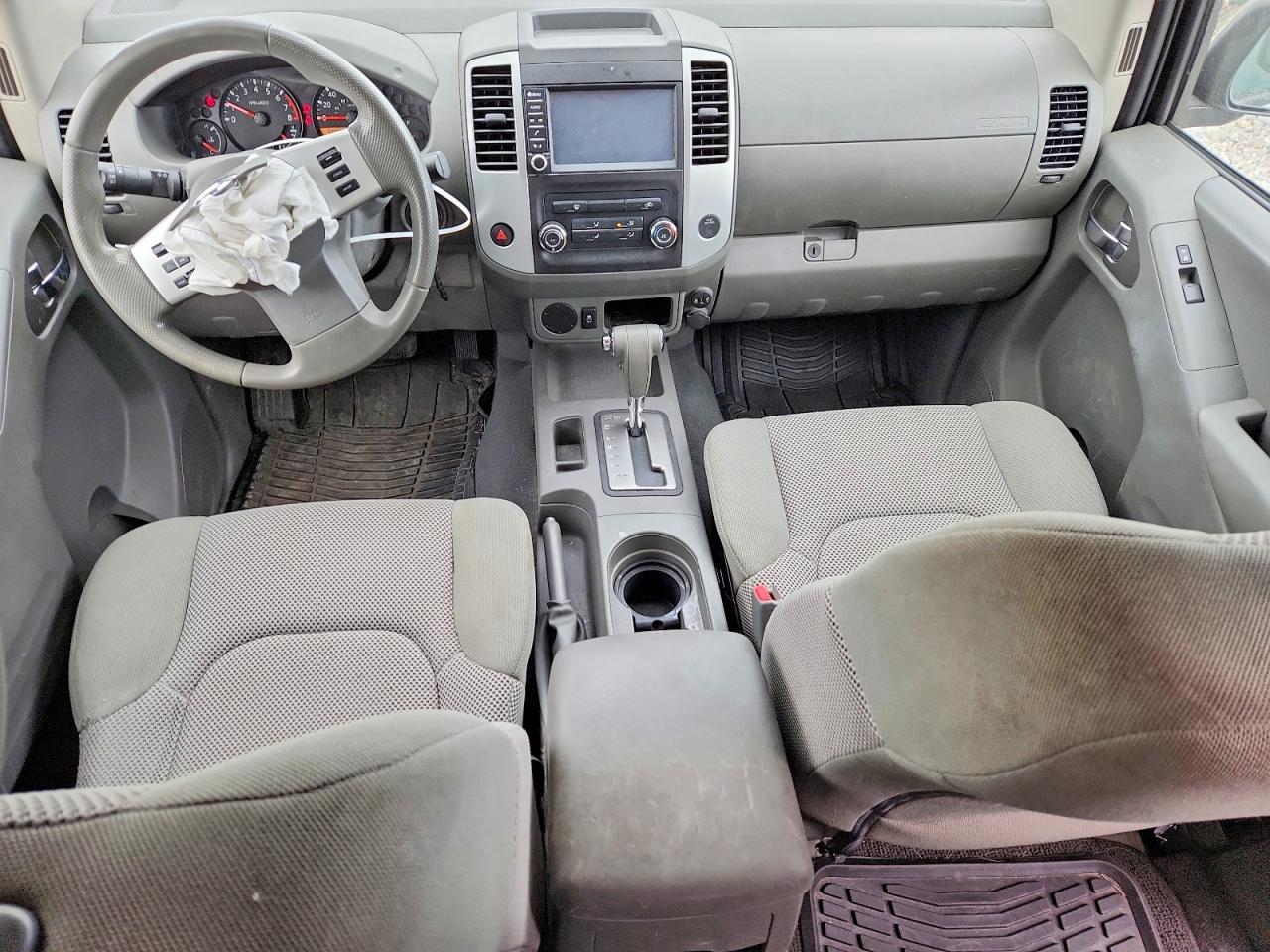 2019 NISSAN FRONTIER SV photo 15