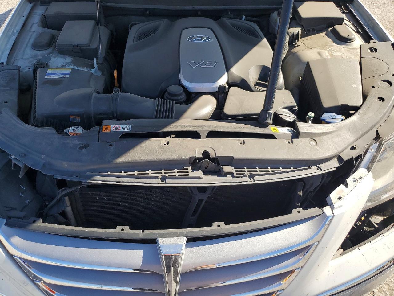 2012 HYUNDAI GENESIS 4.6L V8 photo 21