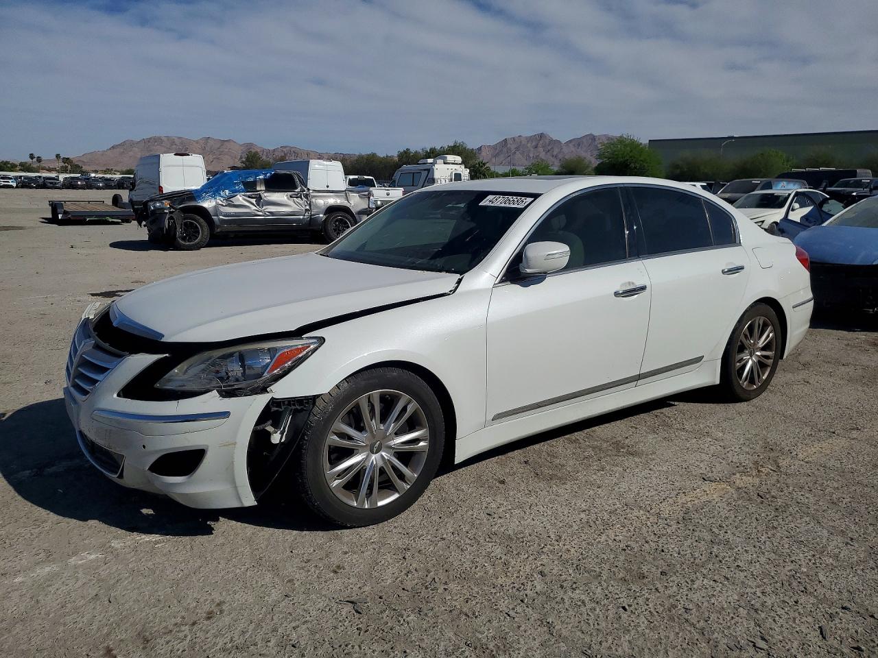 2012 HYUNDAI GENESIS