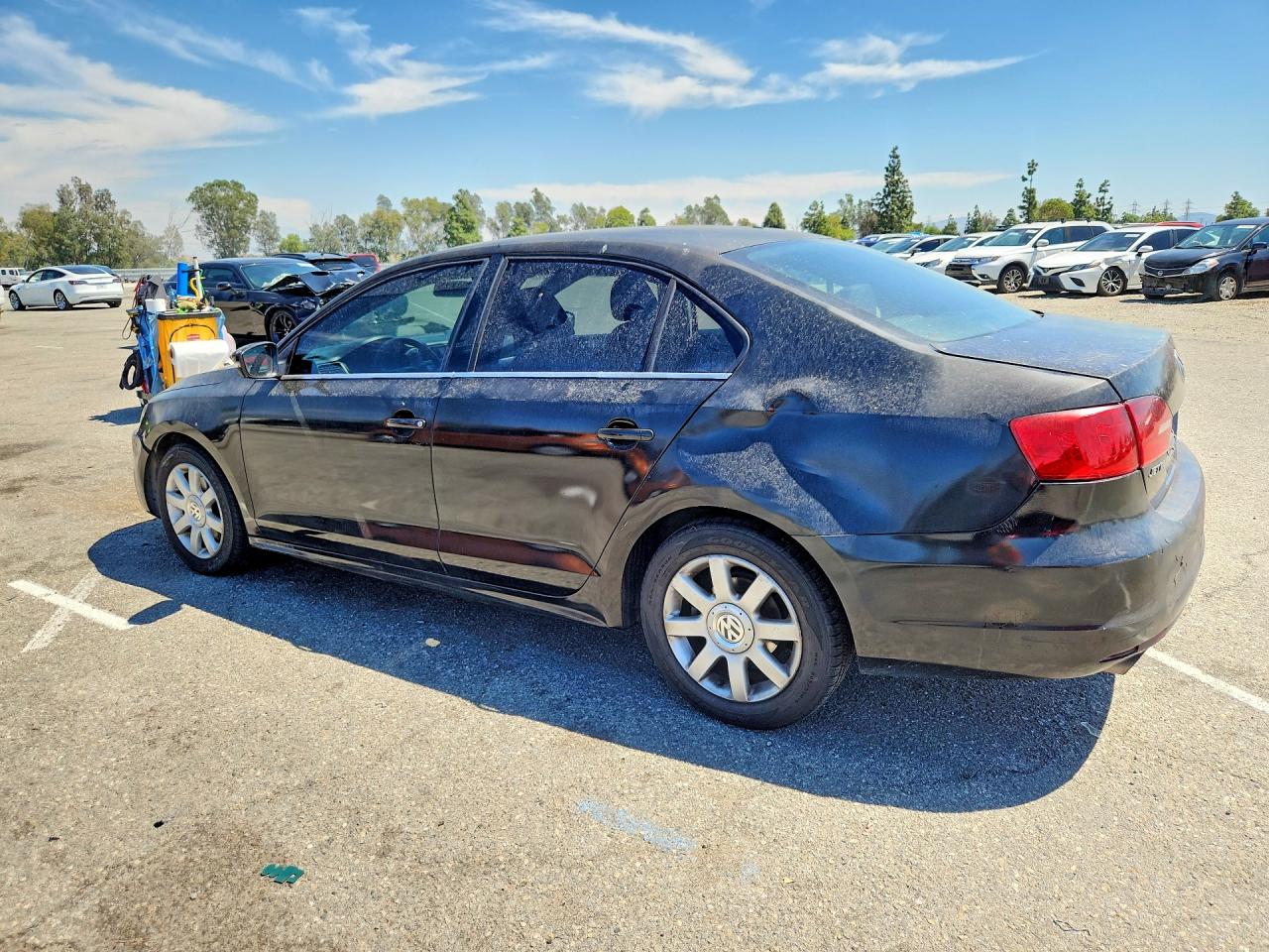 2013 VOLKSWAGEN JETTA SE photo 3