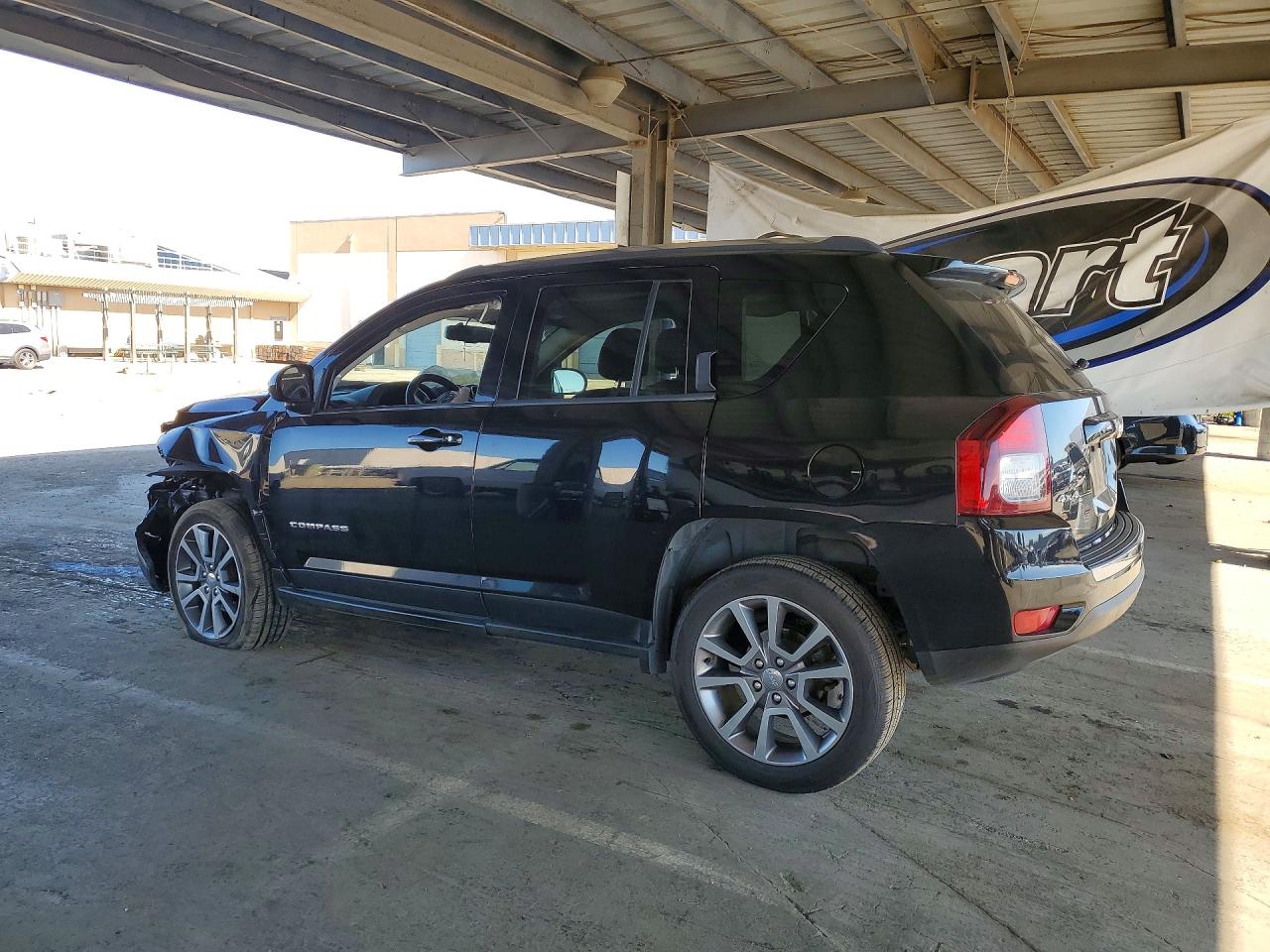 2017 JEEP COMPASS LATITUDE photo 3
