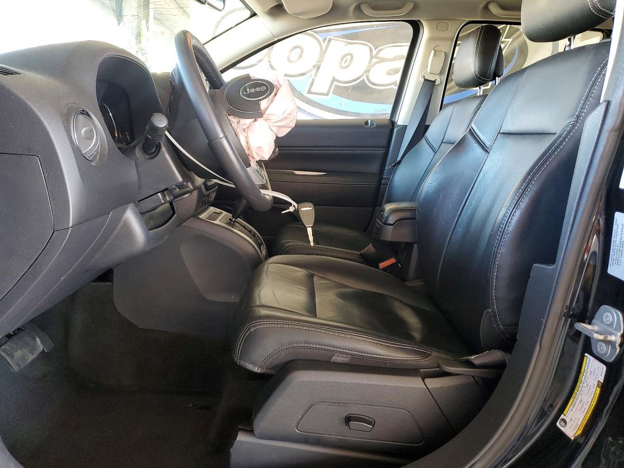2017 JEEP COMPASS LATITUDE photo 13