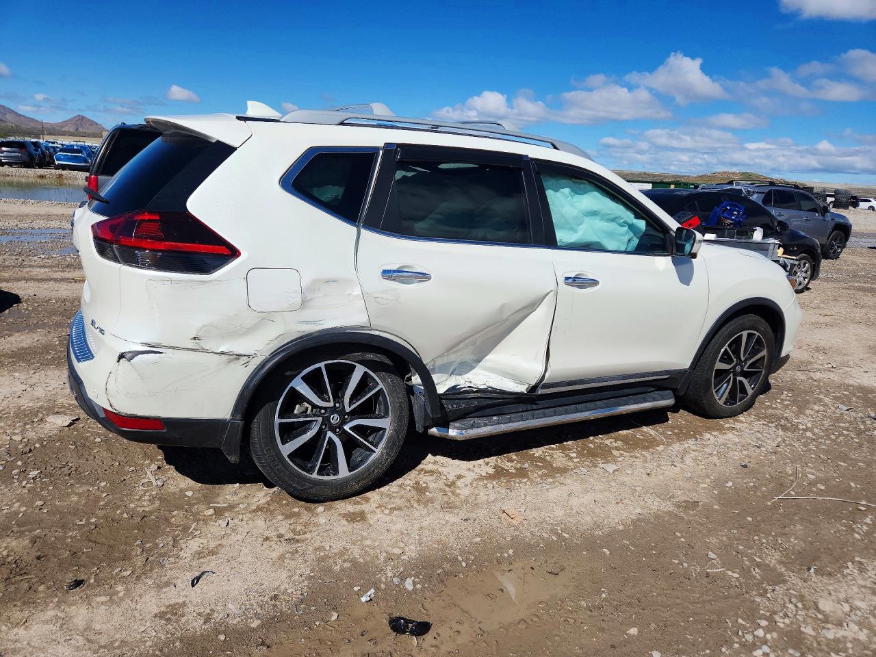 2019 NISSAN ROGUE SL photo 5