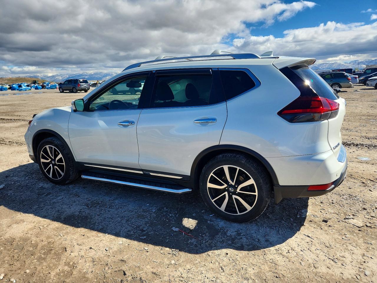 2019 NISSAN ROGUE SL photo 3