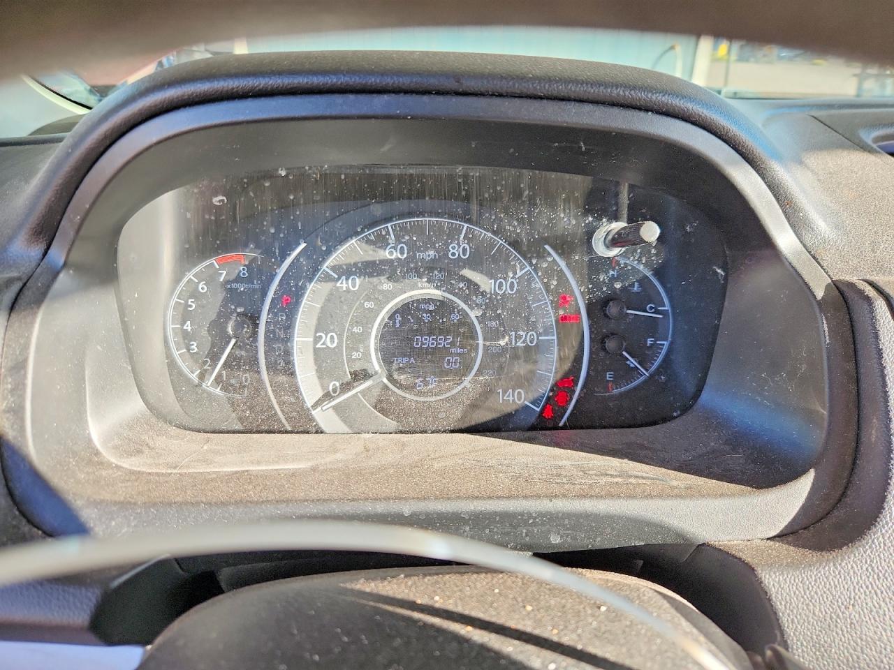 2014 HONDA CR-V LX photo 25