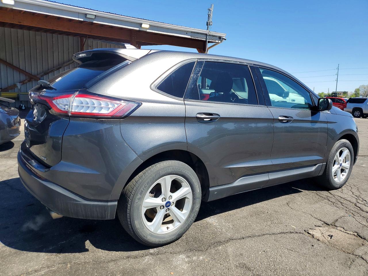 2016 FORD EDGE SE photo 5