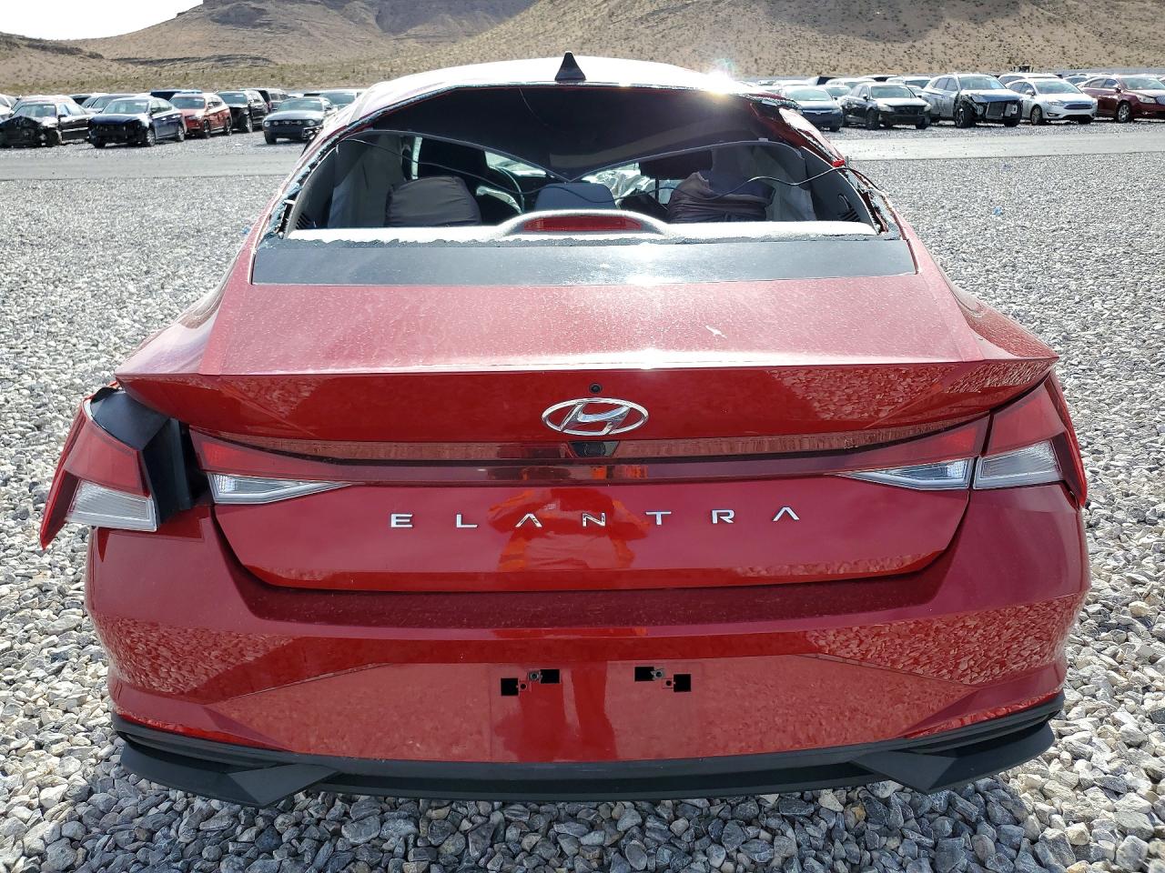2023 HYUNDAI ELANTRA SEL photo 6