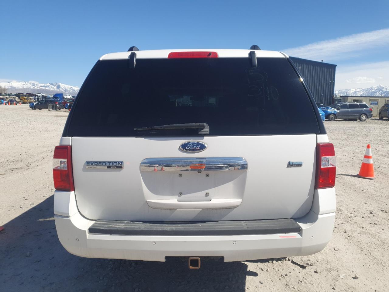 2011 FORD EXPEDITION EL LIMITED photo 6