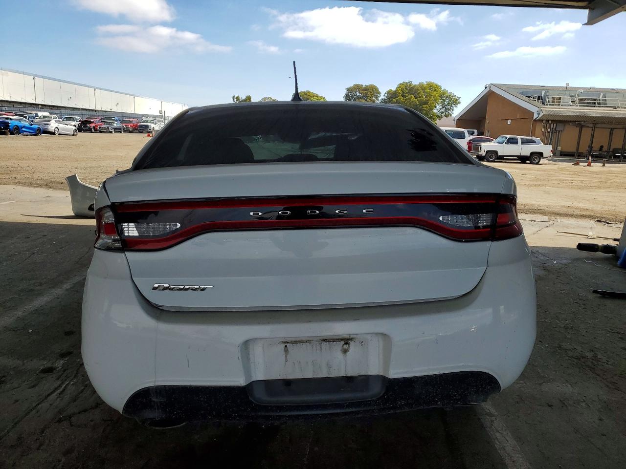2015 DODGE DART SXT photo 11