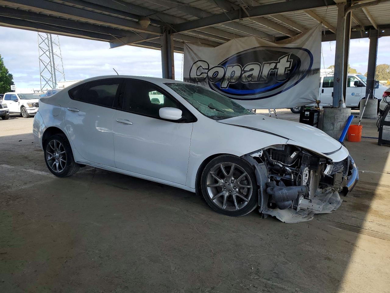 2015 DODGE DART SXT photo 7