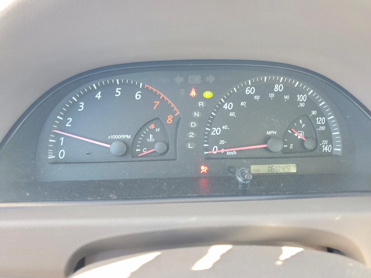 2004 TOYOTA CAMRY LE photo 17