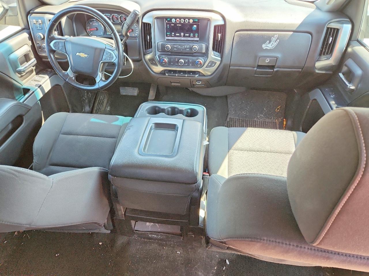 2016 CHEVROLET SILVERADO K1500 LT photo 8